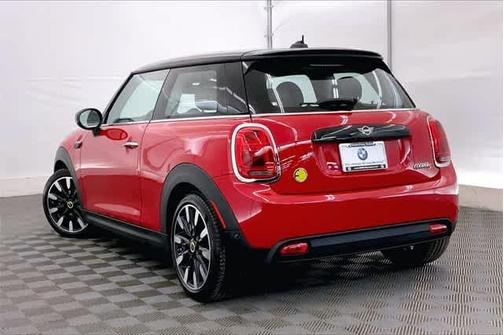 2024 MINI SE Hardtop Cooper