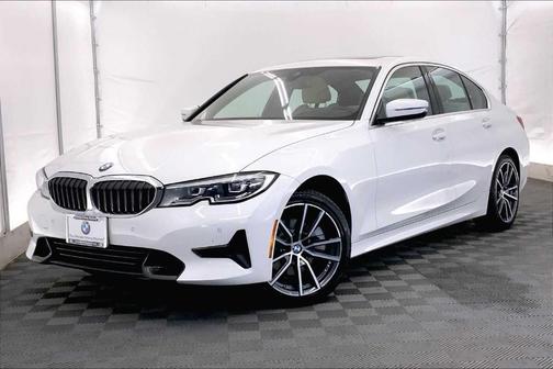 2019 BMW 330 i xDrive