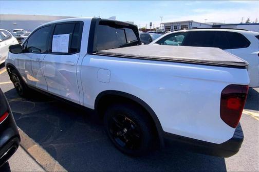 2022 Honda Ridgeline Black Edition