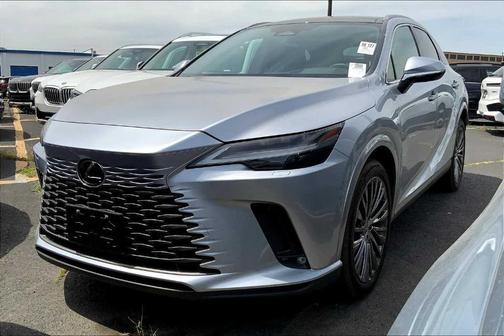 2024 Lexus RX 450h+ Luxury