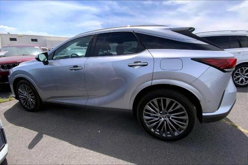 2024 Lexus RX 450h+ Luxury