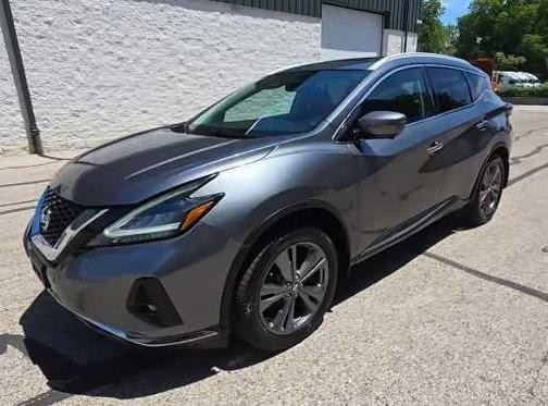 Gun Metallic 2019 Nissan Murano Platinum