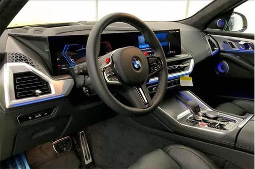 2025 BMW XM Base