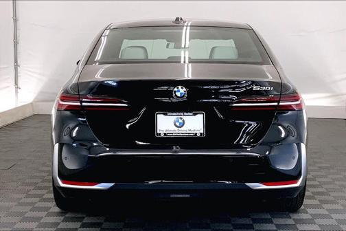 2024 BMW 530 i