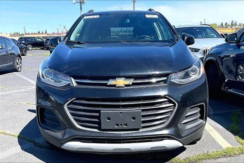 Mosaic Black Metallic 2020 Chevrolet Trax LT