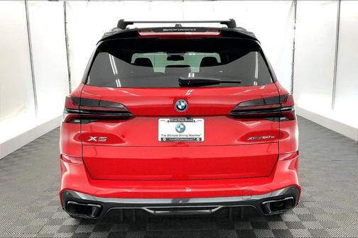Melbourne Red Metallic 2026 BMW X5 PHEV xDrive50e