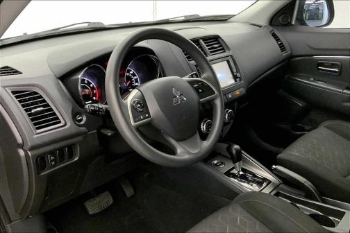 2023 Mitsubishi Outlander Sport ES
