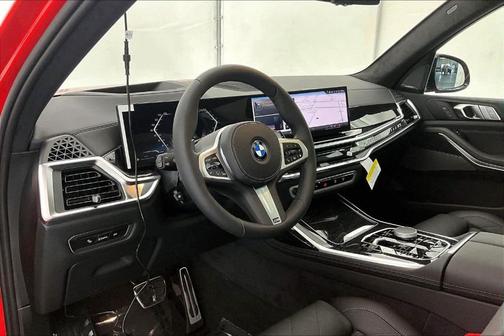Fire Red 2026 BMW X7 xDrive40i