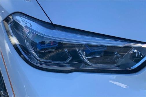 2022 BMW X5 PHEV xDrive45e