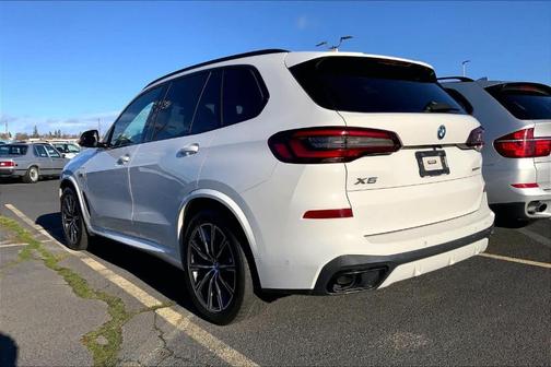 2022 BMW X5 PHEV xDrive45e