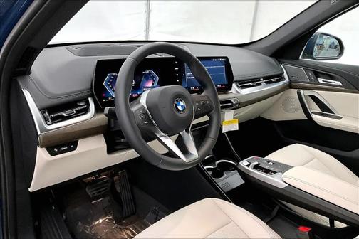 Night 2026 BMW X1 xDrive28i