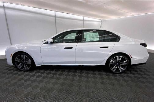 2026 BMW i7 XDrive60