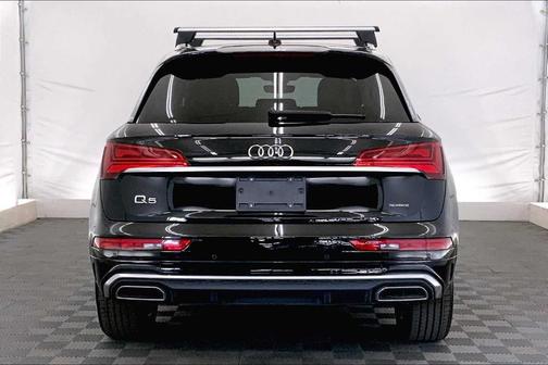 2023 Audi Q5 45 S line Premium Plus
