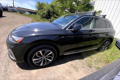 2023 Audi Q5 45 S line Premium Plus
