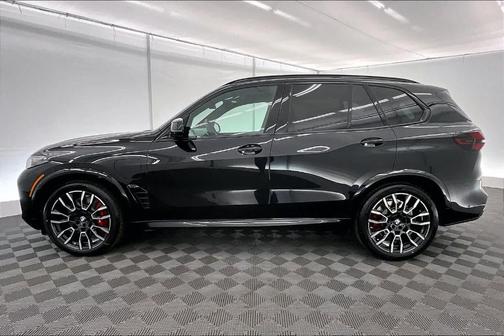 Black Sapphire Metallic 2026 BMW X5 PHEV xDrive50e