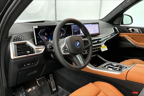 Black Sapphire Metallic 2026 BMW X5 PHEV xDrive50e