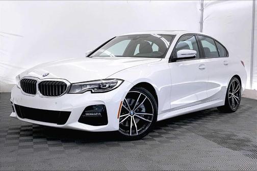 2020 BMW 330 i