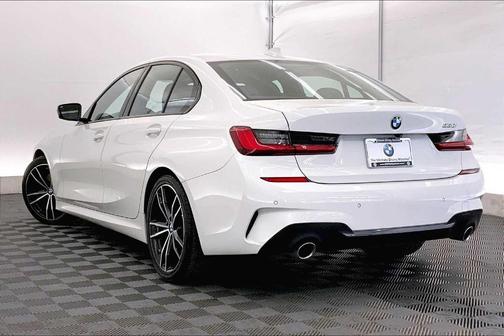 2020 BMW 330 i