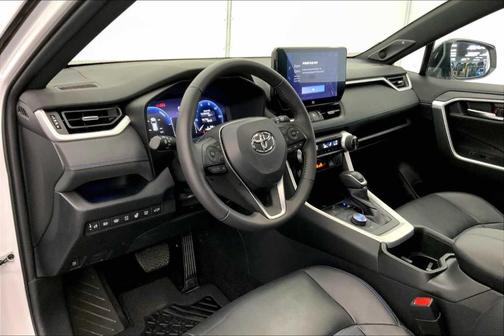 2024 Toyota RAV4 Hybrid XSE