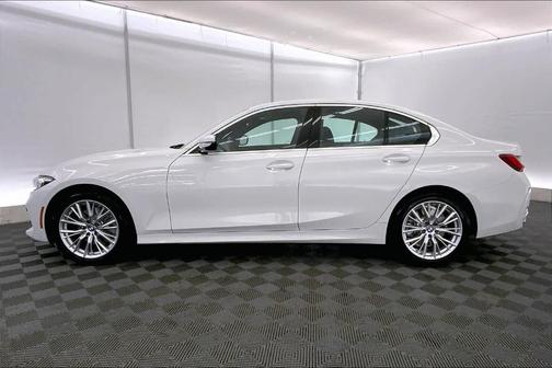 2024 BMW 330 i xDrive