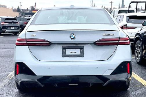 2026 BMW i5 eDrive40