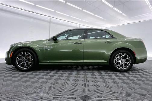 2018 Chrysler 300 S