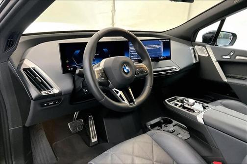 2026 BMW iX xDrive45