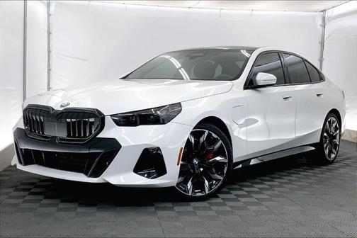 2026 BMW 550e xDrive