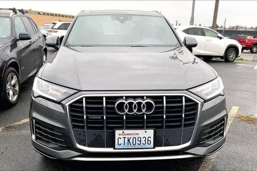 2021 Audi Q7 45 Premium