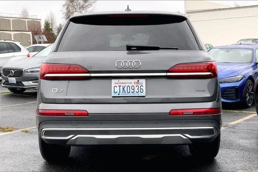 2021 Audi Q7 45 Premium