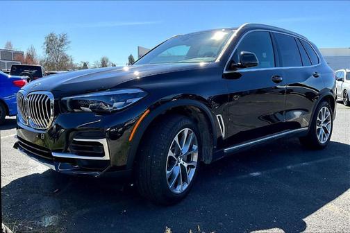 Black Sapphire Metallic 2023 BMW X5 xDrive40i