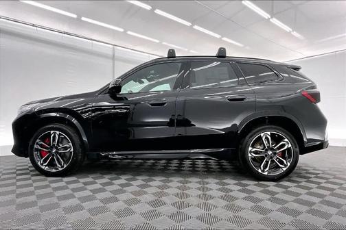 Black Sapphire Metallic 2026 BMW X1 xDrive28i