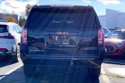2019 GMC Yukon XL SLT
