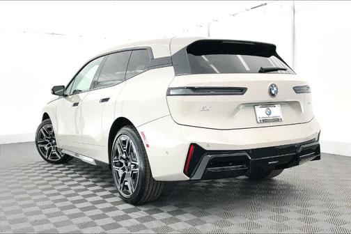 Dune 2026 BMW iX xDrive60