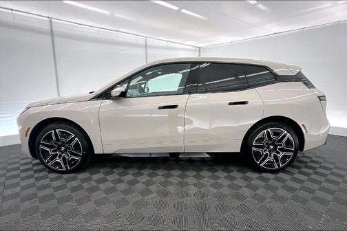 Dune 2026 BMW iX xDrive60