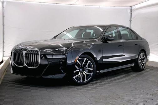 2024 BMW 740 i xDrive