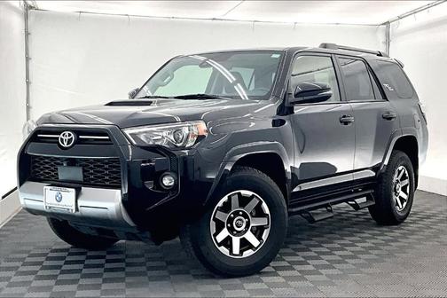 Midnight Black Metallic 2024 Toyota 4Runner TRD Off Road Premium