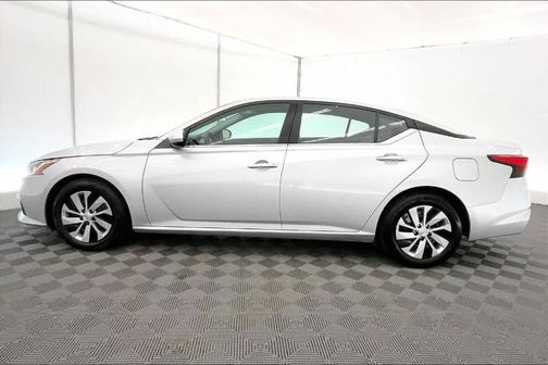 Brilliant Silver Metallic 2021 Nissan Altima 2.5 S