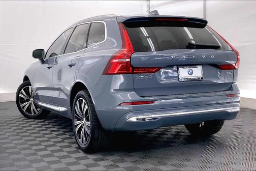 2022 Volvo XC60 B5 Inscription
