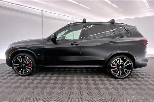 Frozen Black 2026 BMW X5 M60i