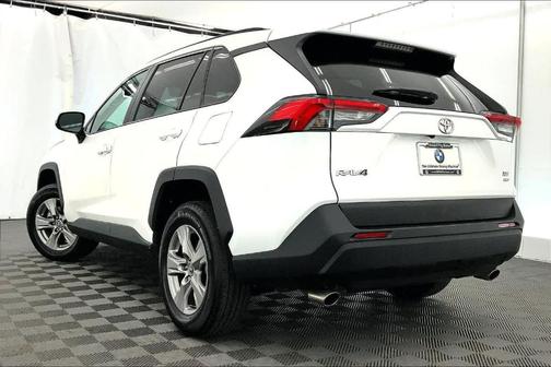 Ice 2025 Toyota RAV4 XLE