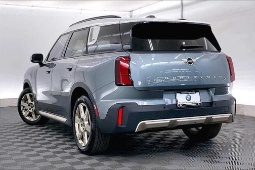 2025 MINI Countryman Base