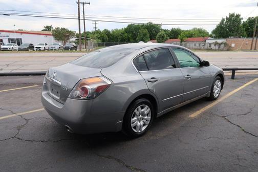 Precision Gray Metallic 2009 Nissan Altima 2.5 S