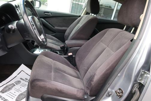 Precision Gray Metallic 2009 Nissan Altima 2.5 S