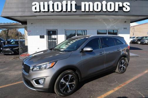 Gray 2016 Kia Sorento EX