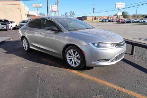 Silver 2016 Chrysler 200 Limited