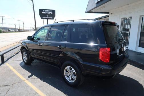 Black 2005 Honda Pilot EX-L