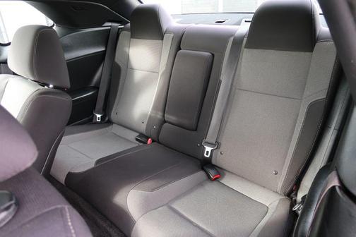 Black 2015 Dodge Challenger SXT