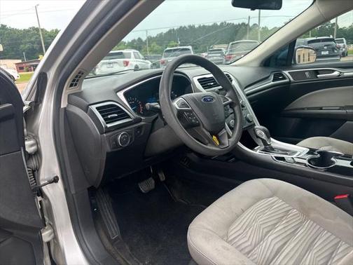 2016 Ford Fusion S