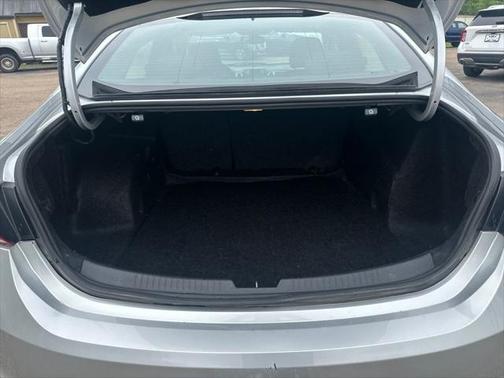 2021 Chevrolet Malibu FWD LT